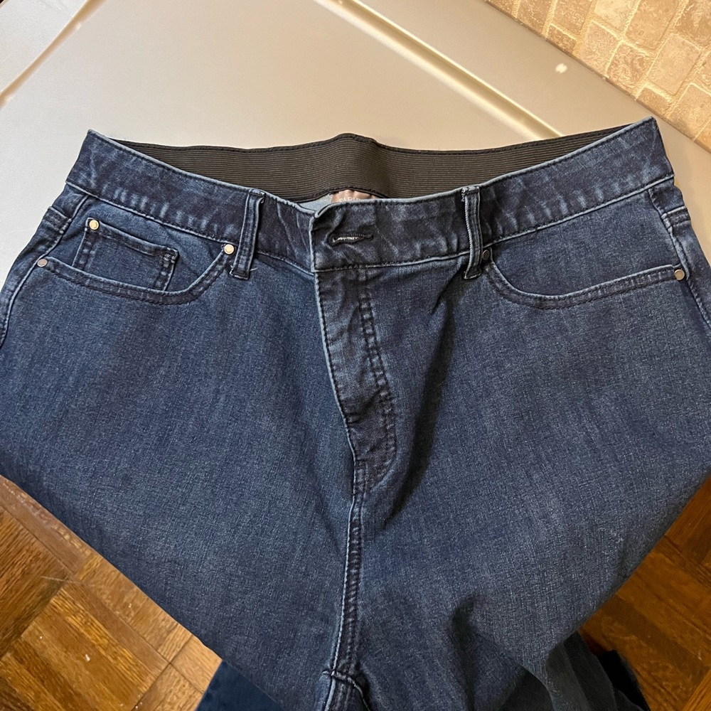 Women’s Chicos jeans - Picture 4 of 5